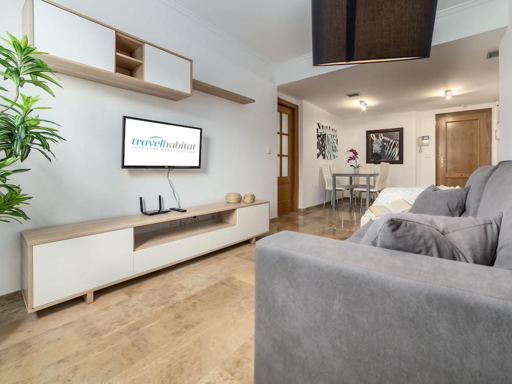 Travel Habitat Torre Francia Apartment Valencia Exterior photo